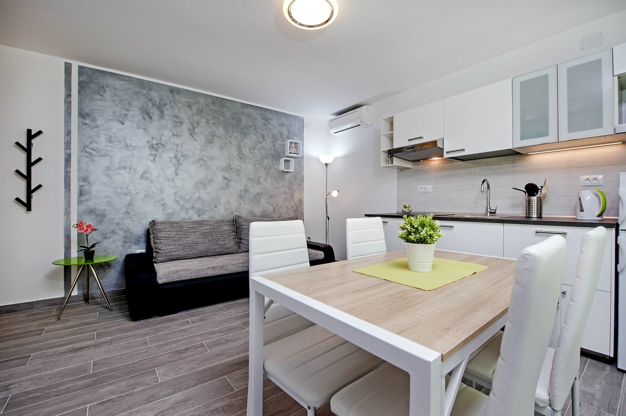 Apartment And Studio Tereza Rovinj Extérieur photo